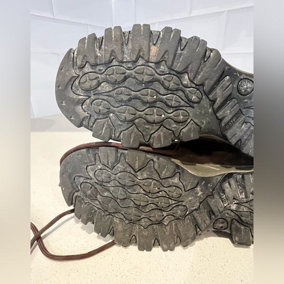 Timberland Mt. Maddsen Boots. Men Size 8, EUC - Picture 5 of 8